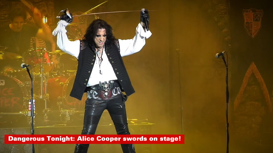 Alice Cooper: pic by Ian Bourn for Scene Sussex