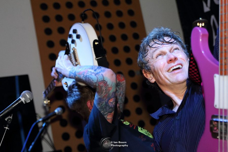 Duncan Reid and The Big Heads: photo by Ian Bourn for Scene Sussex
