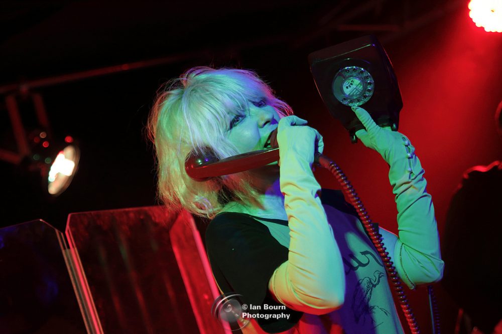 Bootleg Blondie - photo by Ian Bourn for Scene Sussex