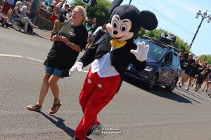 Rotary Parade: photo by Ian Bourn for Scene Sussex