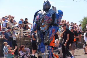 Rotary Parade: photo by Ian Bourn for Scene Sussex