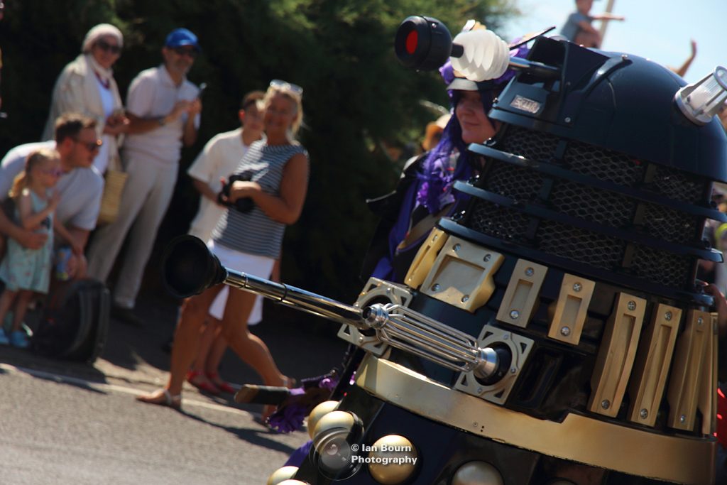 Rotary Parade: photo by Ian Bourn for Scene Sussex