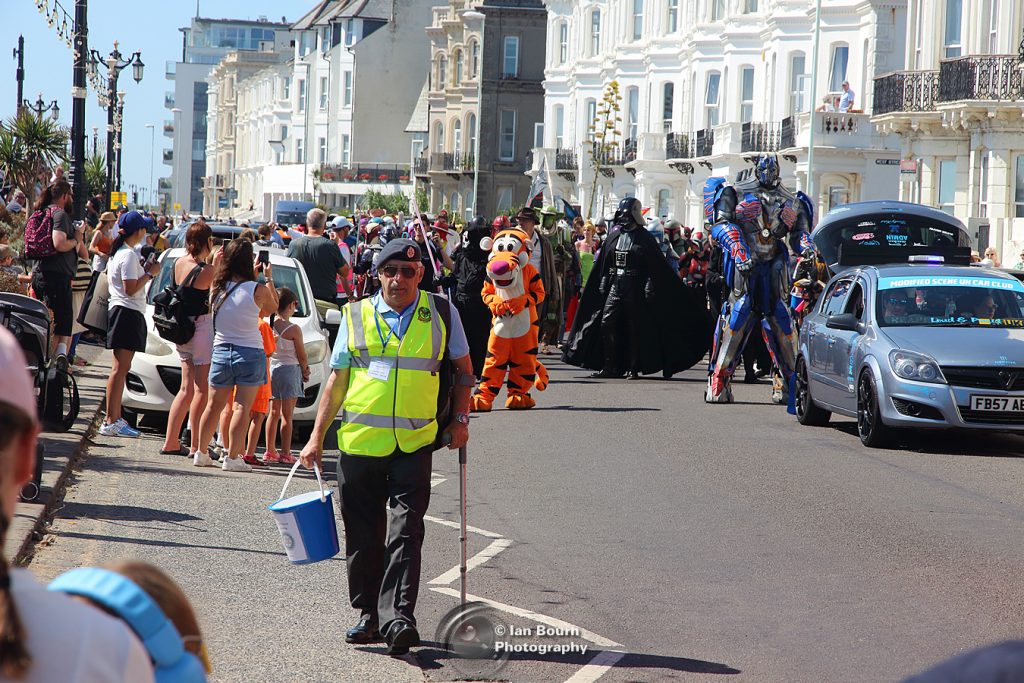 Rotary Parade: photo by Ian Bourn for Scene Sussex