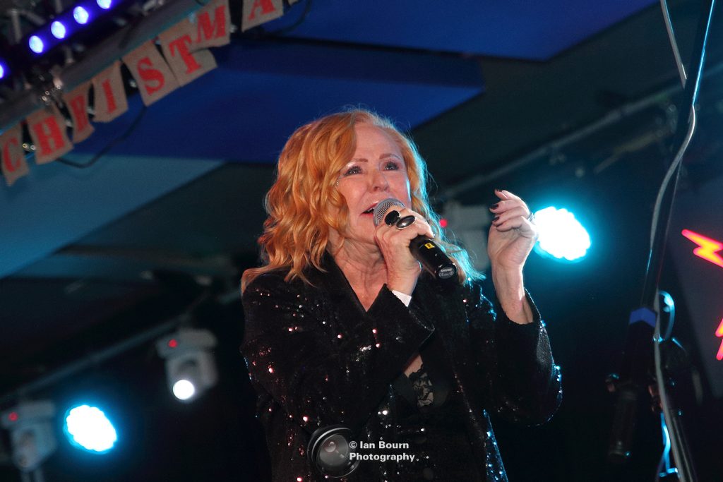 Carol Decker and T'Pau - photo by Ian Bourn for Scene Sussex