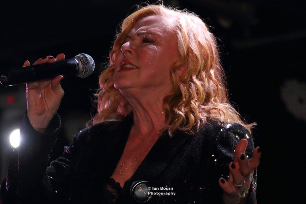 Carol Decker and T'Pau - photo by Ian Bourn for Scene Sussex