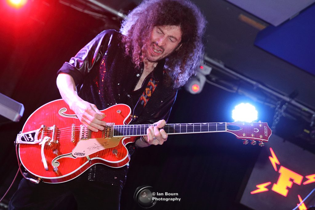 Carol Decker and T'Pau - photo by Ian Bourn for Scene Sussex