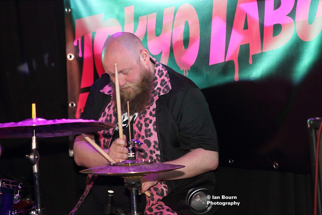 Joanna and The Dropouts - photo by Ian Bourn for Scene Sussex
