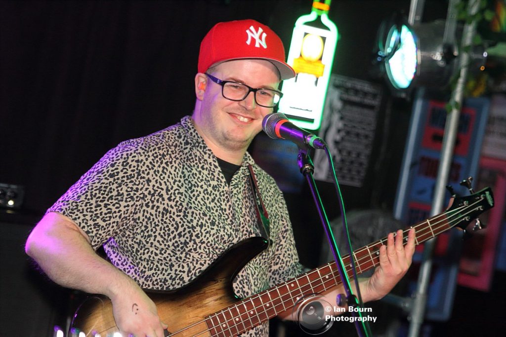 Joanna and The Dropouts - photo by Ian Bourn for Scene Sussex