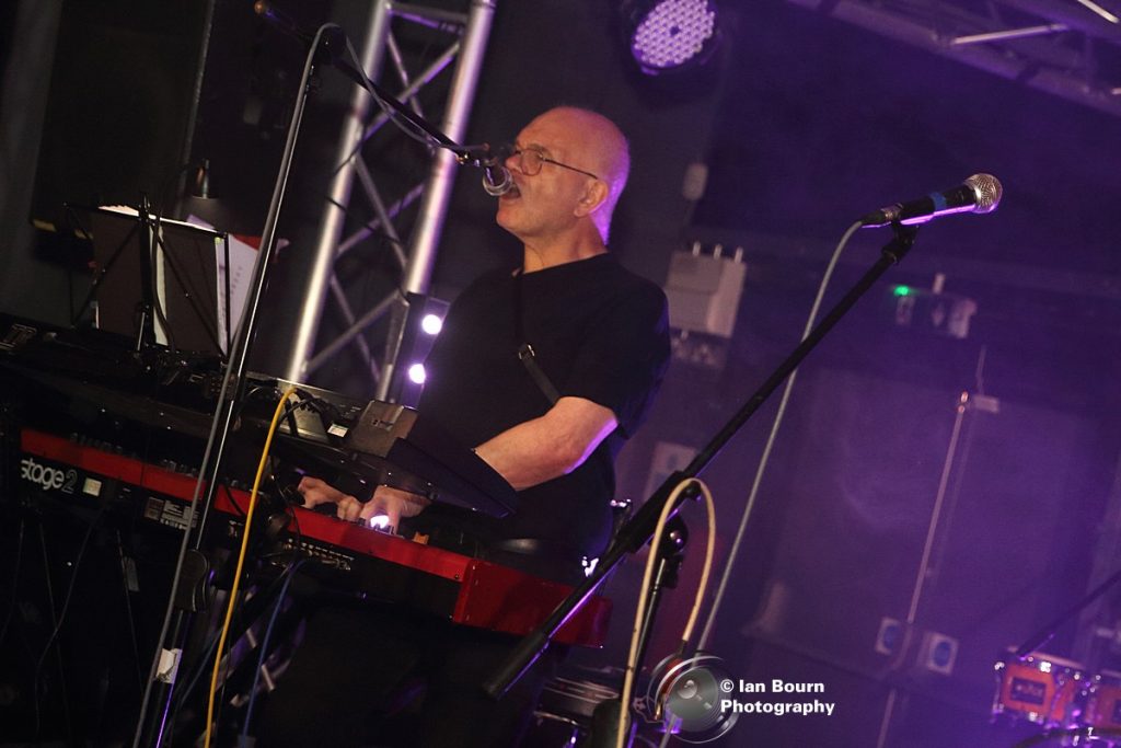 The Big Yellow Taxi: photo by Ian Bourn for Scene Sussex
