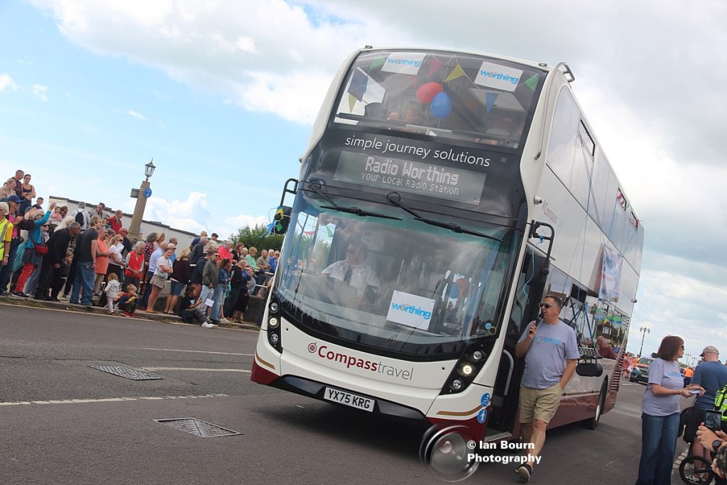 Worthing Parade 2026: photo by Ian Bourn for Scene Sussex.