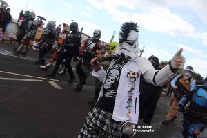 Worthing Parade 2026: photo by Ian Bourn for Scene Sussex.