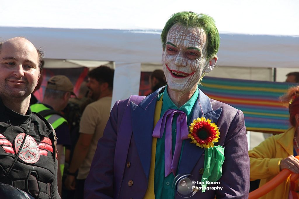 Worthing Parade 2026: photo by Ian Bourn for Scene Sussex.