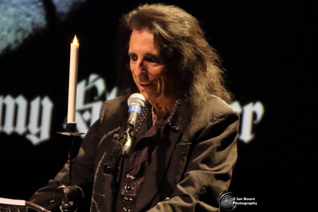 Alice Cooper: Photo by Ian Bourn for Scene Sussex