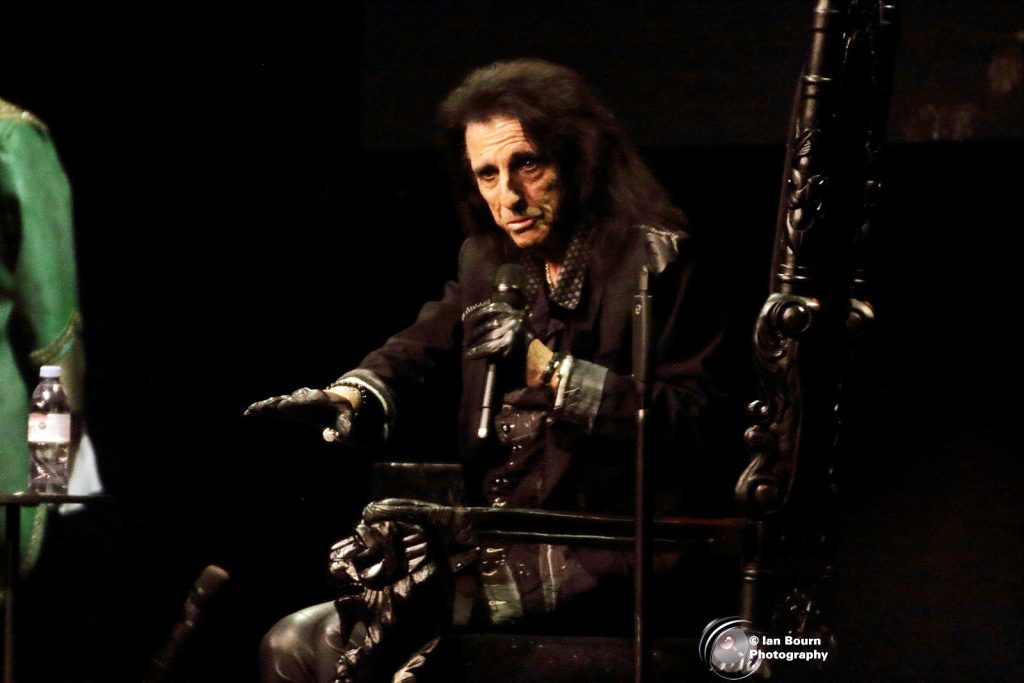 Alice Cooper: Photo by Ian Bourn for Scene Sussex